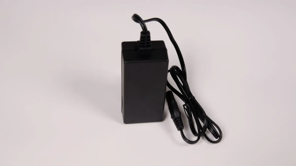 CHARGER FOR 28624